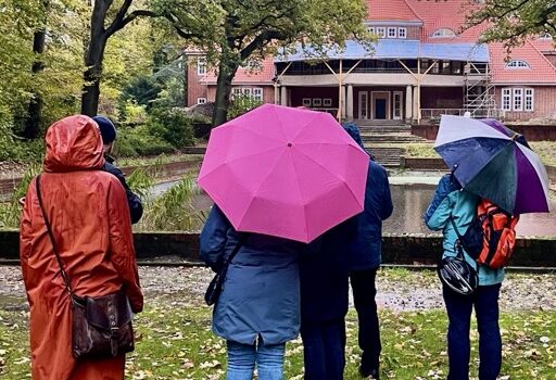 Auf historischen Wegen durch das Niendorfer Gehege Spaziergang im Niendorfer Gehege | Oktober 2025